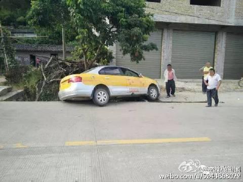 容縣科技新品引領(lǐng)未來(lái)生活新潮，最新資訊璀璨登場(chǎng)