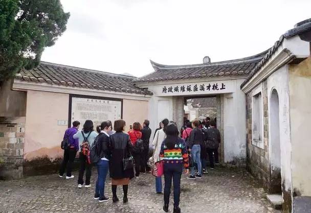 湖南南縣道場，科技革新之旅，體驗高科技魅力